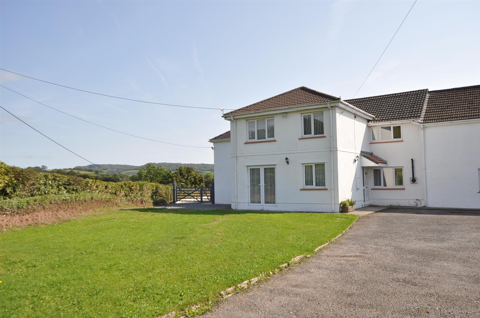 Pontantwn, Kidwelly Terry Thomas & Co Estate Agents in